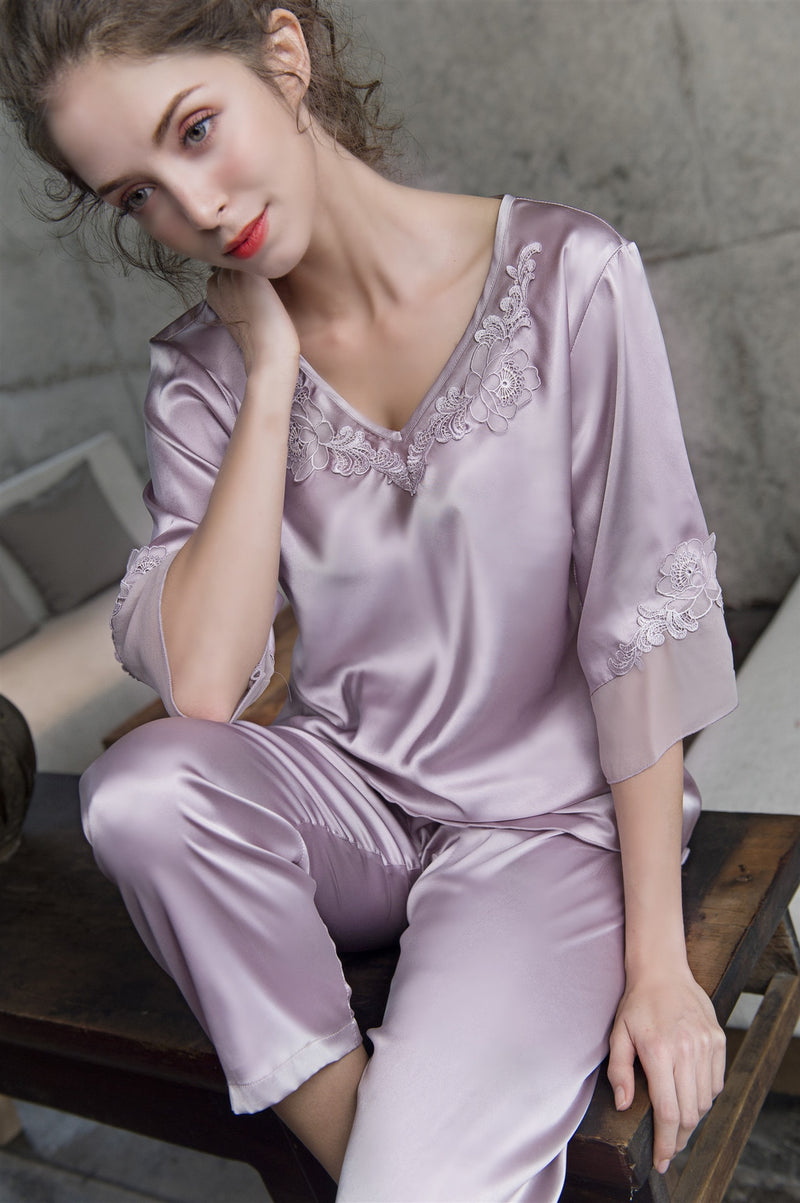 Pijama Feminino de Seda Confortável Sleepling